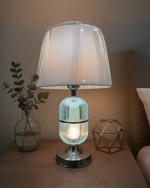 Lampara de nochero o mesita de noche